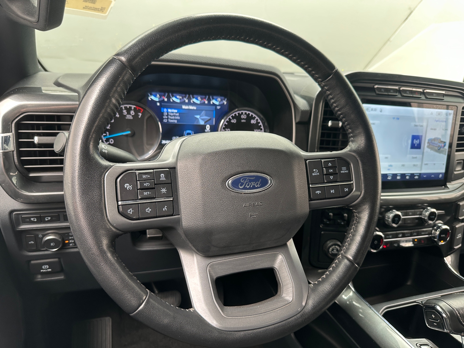 Thumbnail: 2022 Ford Econoline - 5