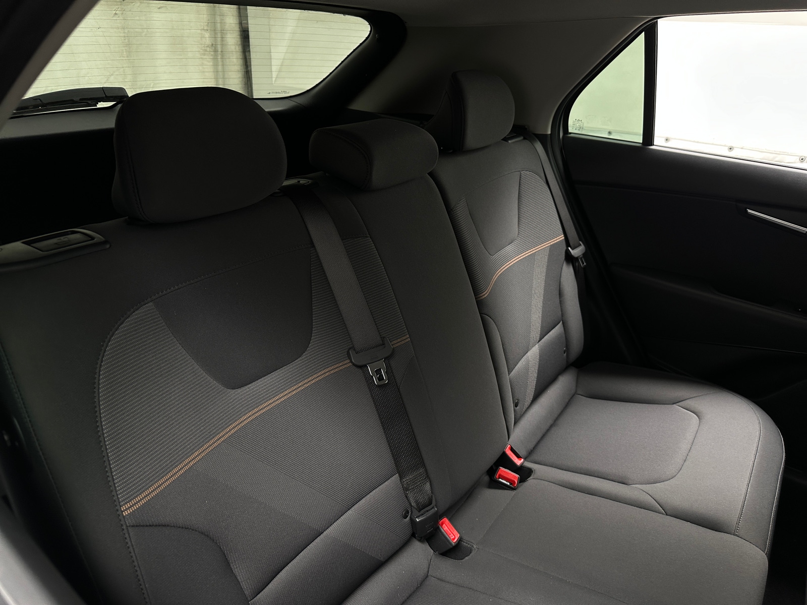 Thumbnail: 2025 Kia Niro - 6