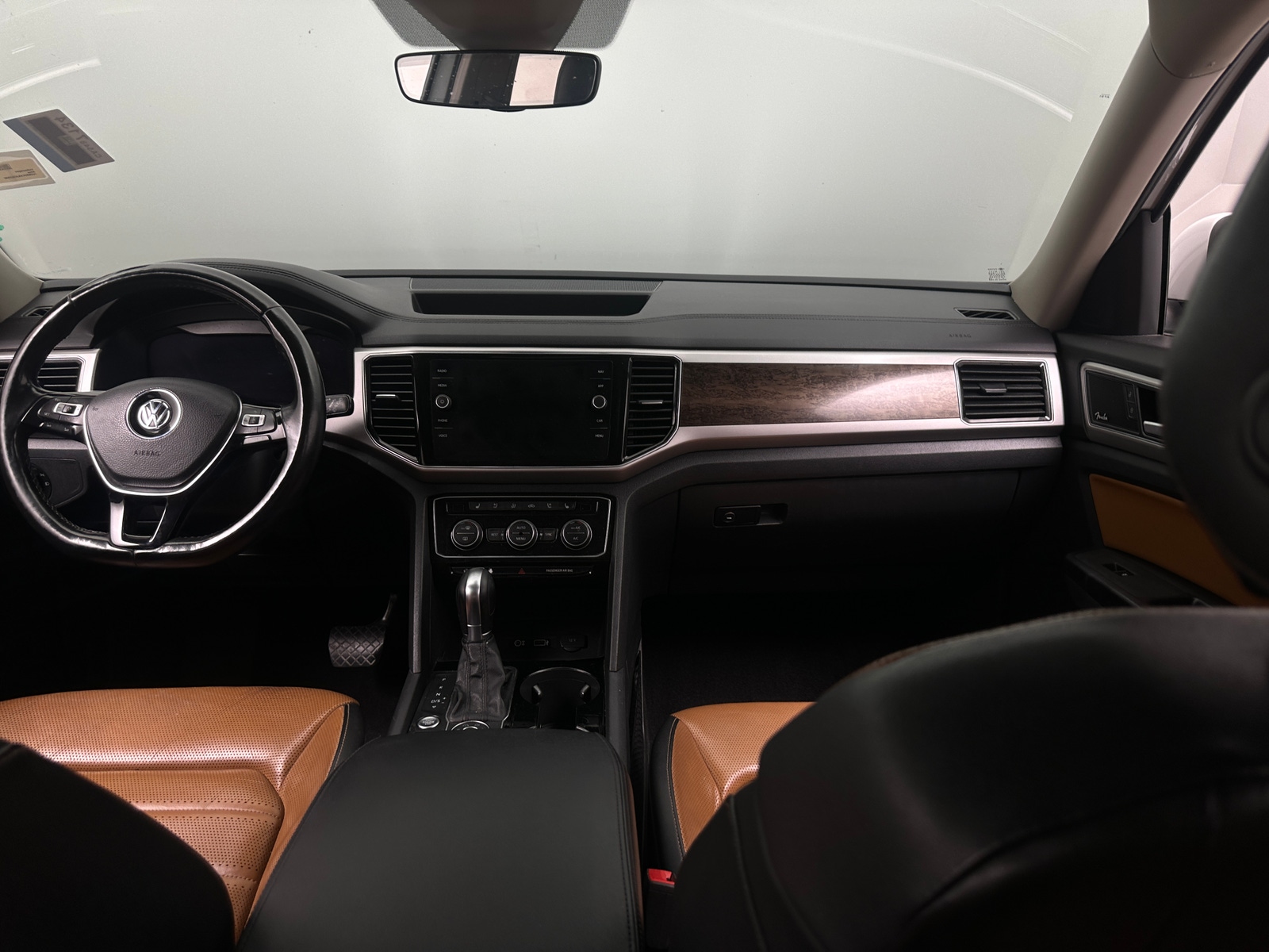 Thumbnail: 2018 Volkswagen Atlas - 2