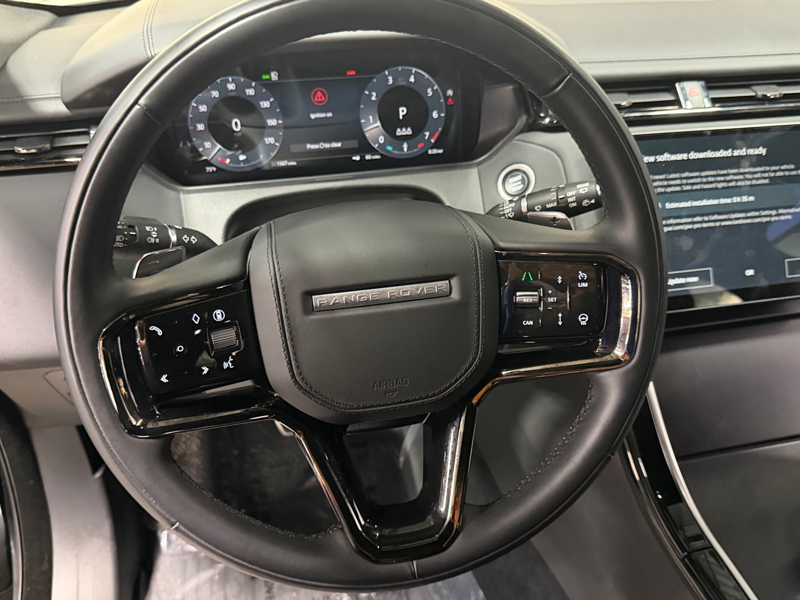 Thumbnail: 2026 Land Rover Range Rover Velar - 4