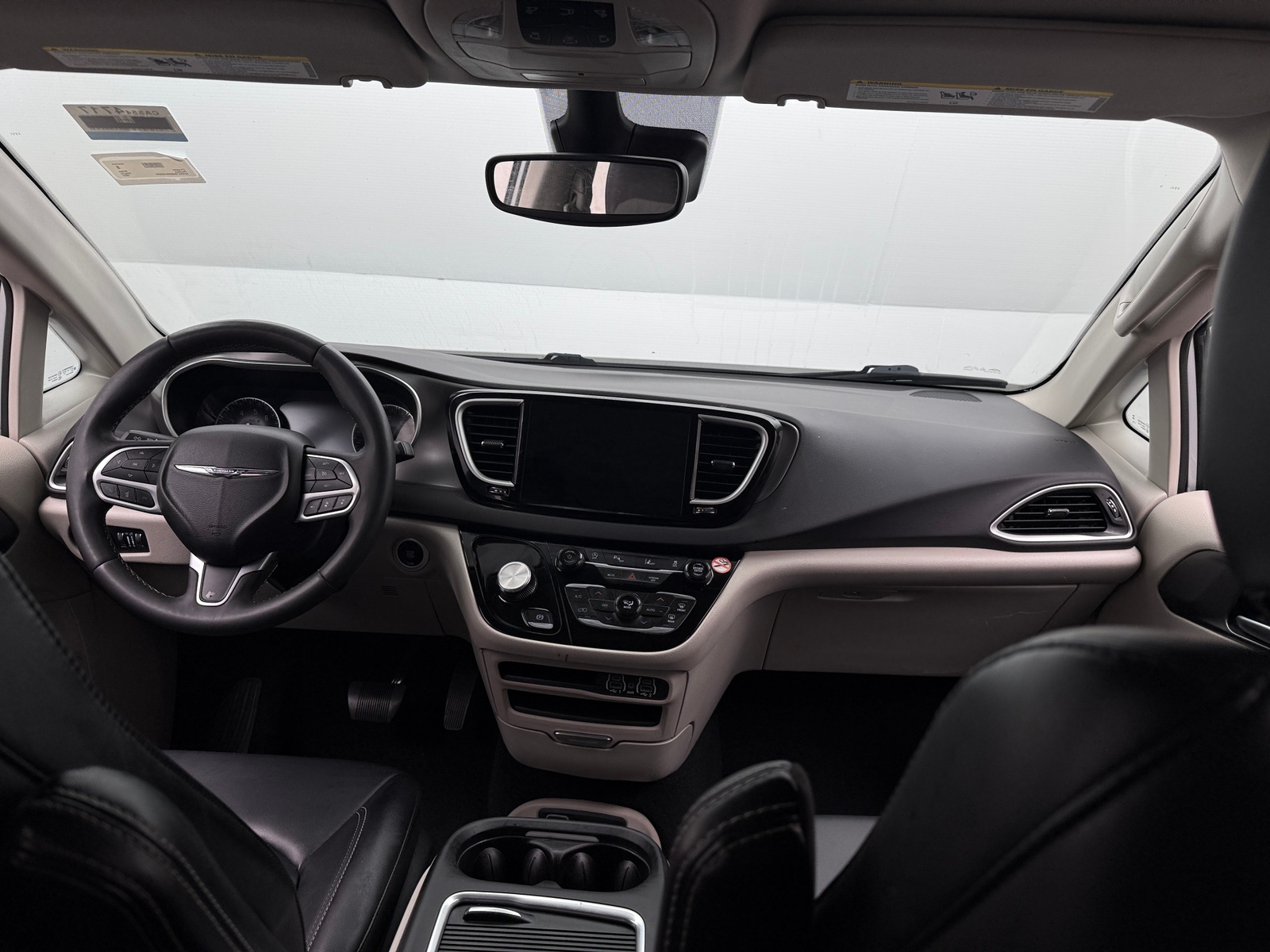 Thumbnail: 2024 Chrysler Pacifica - 2
