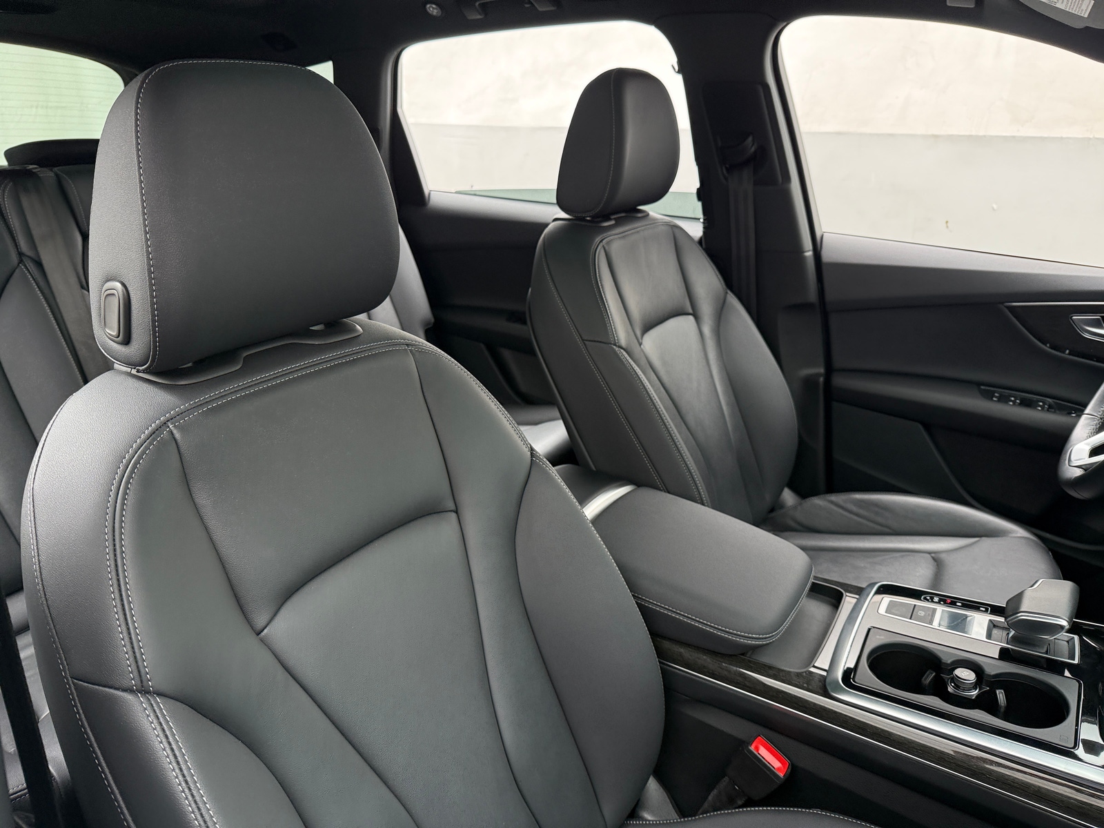 Thumbnail: 2025 Audi Q7 - 2