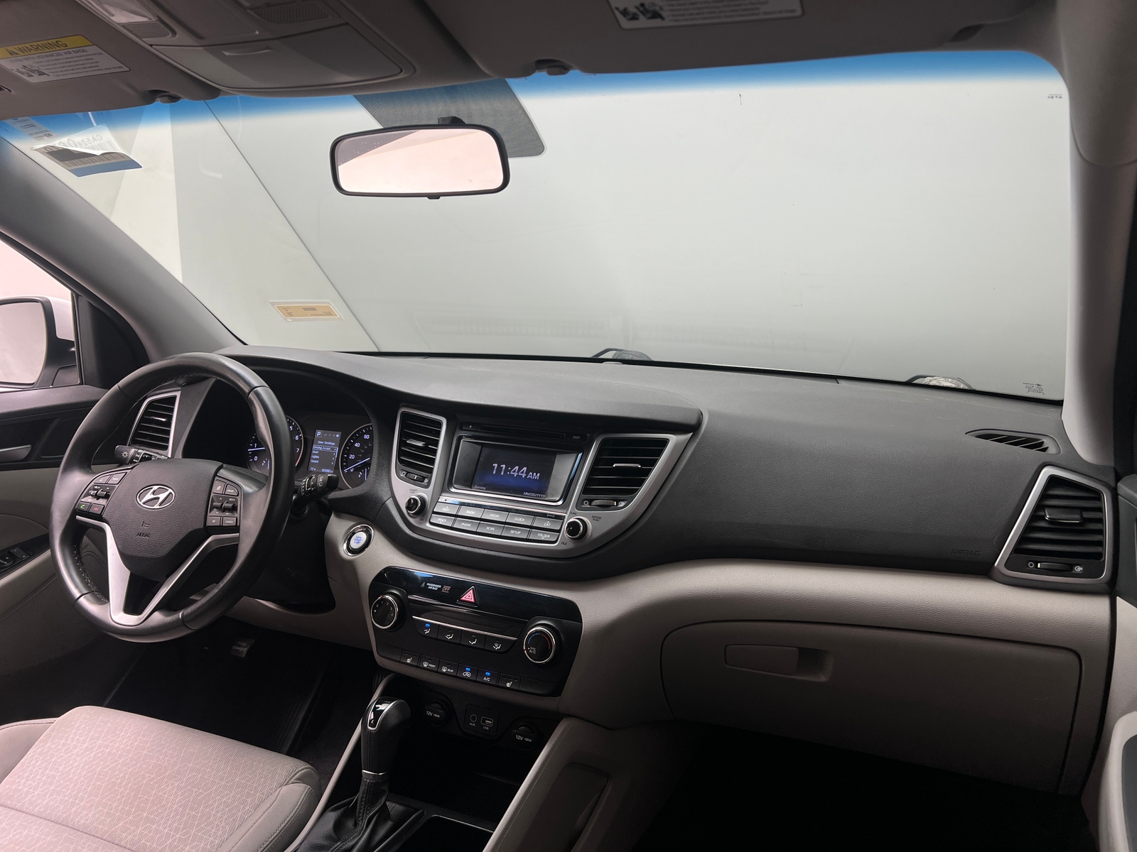 Thumbnail: 2017 Hyundai Tucson - 3