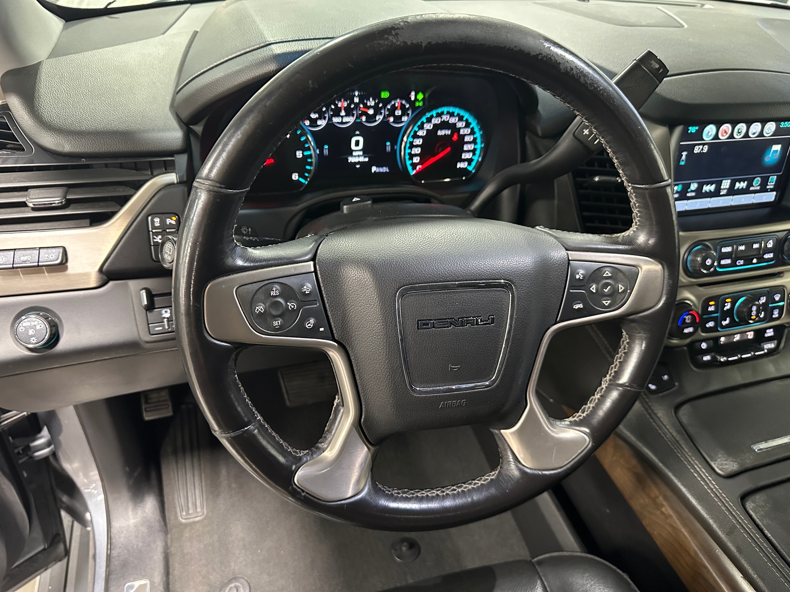 Thumbnail: 2020 GMC Yukon XL - 4