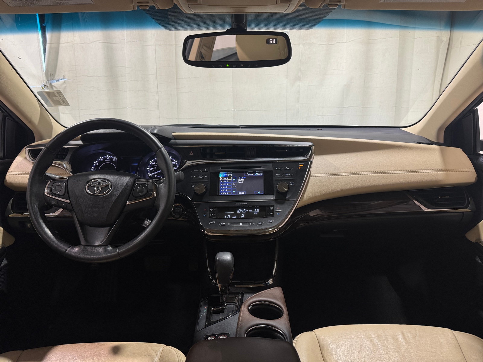 Thumbnail: 2013 Toyota Avalon - 2