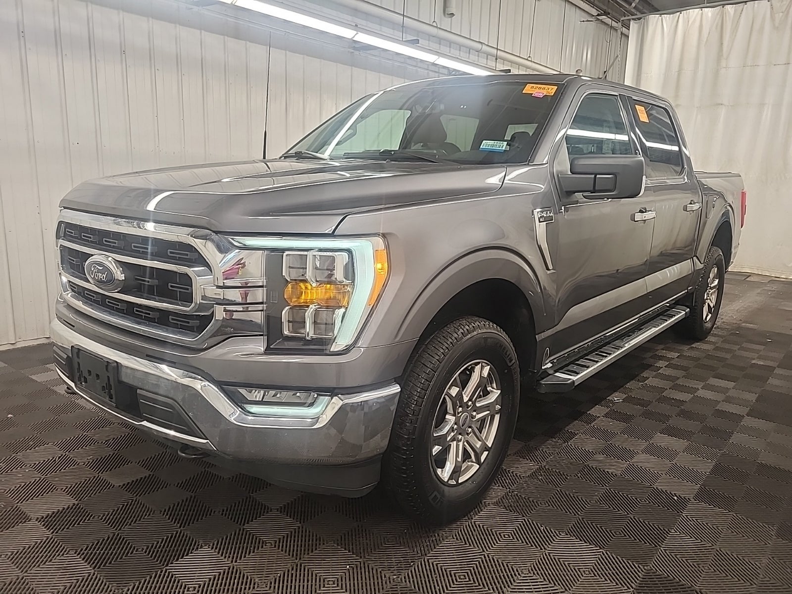 2023 Ford F-150 XLT 4WD Supercrew 5.5' Box