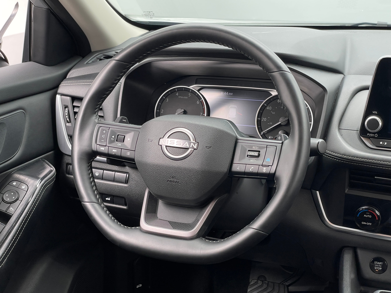 Thumbnail: 2025 Nissan Rogue - 5