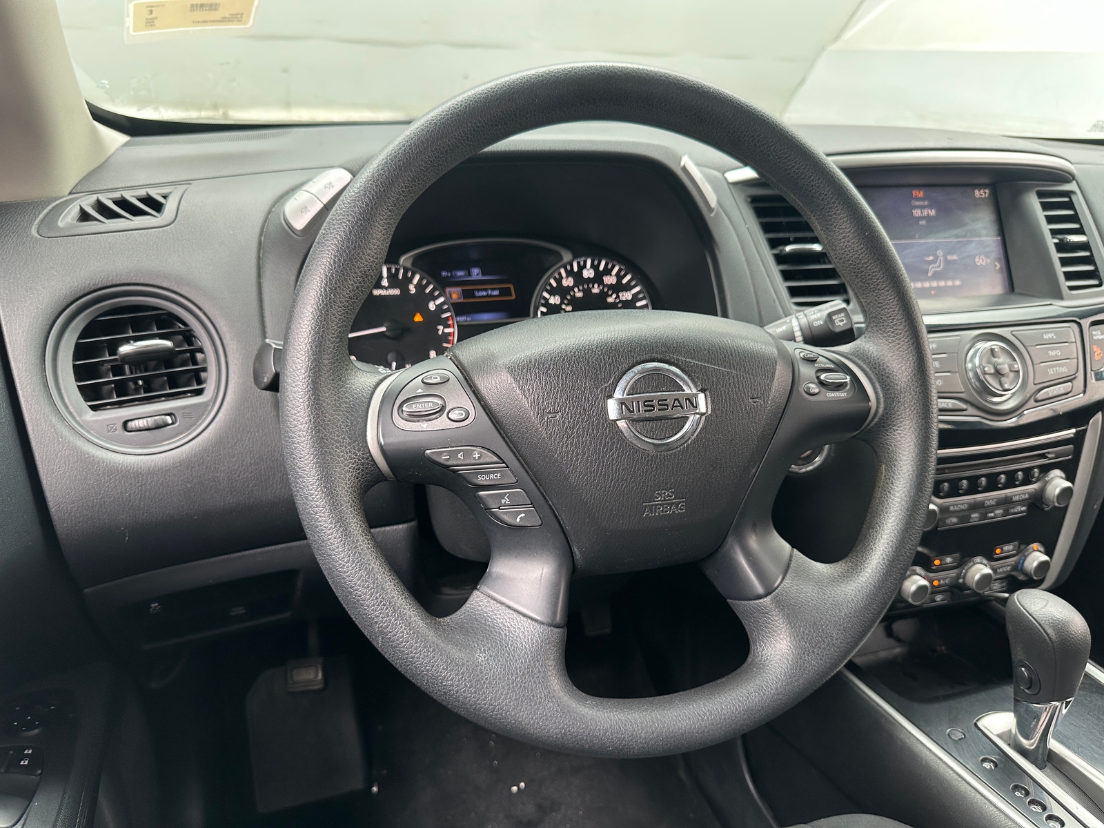 Thumbnail: 2017 Nissan Pathfinder - 5