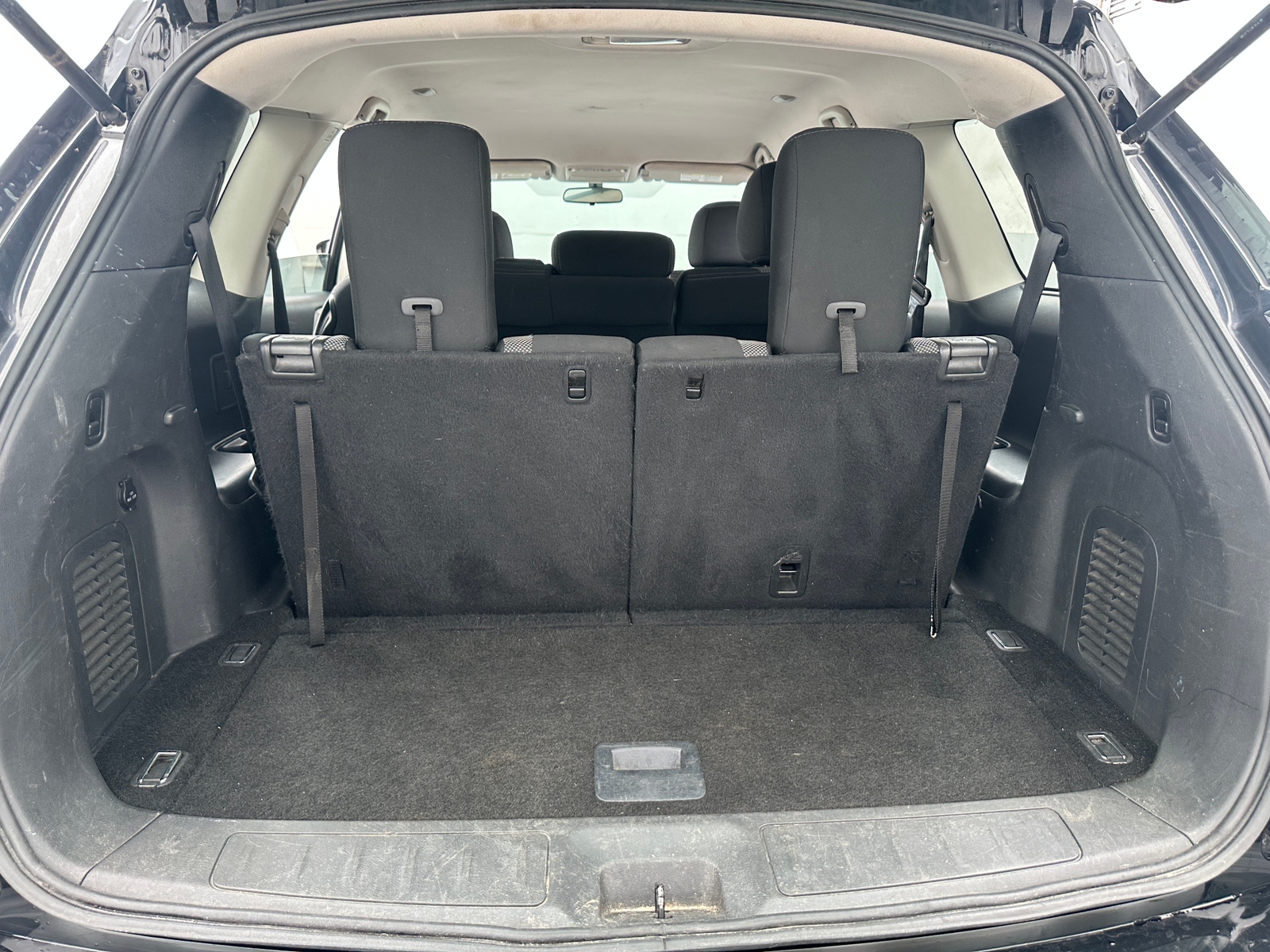 Thumbnail: 2017 Nissan Pathfinder - 7