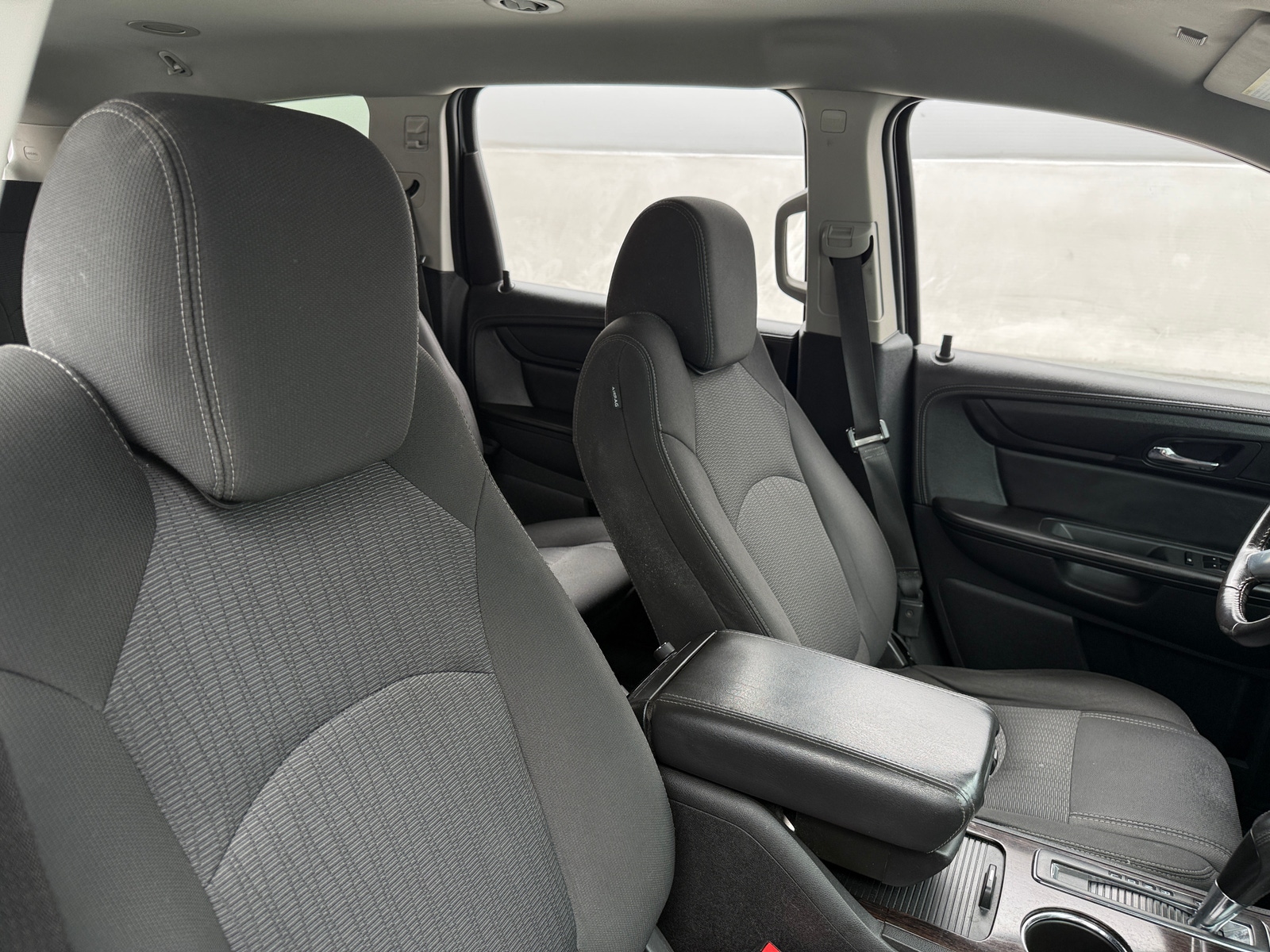 Thumbnail: 2016 Chevrolet Traverse - 2