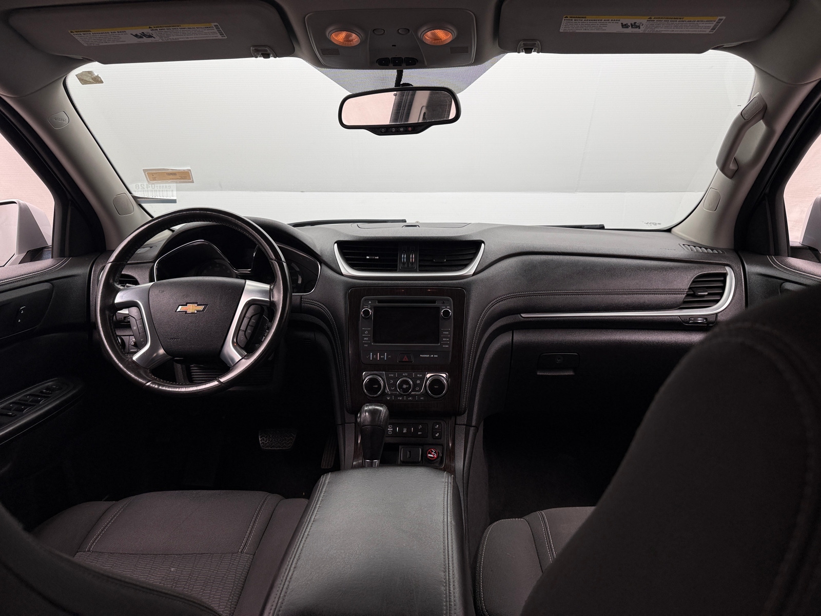 Thumbnail: 2016 Chevrolet Traverse - 3