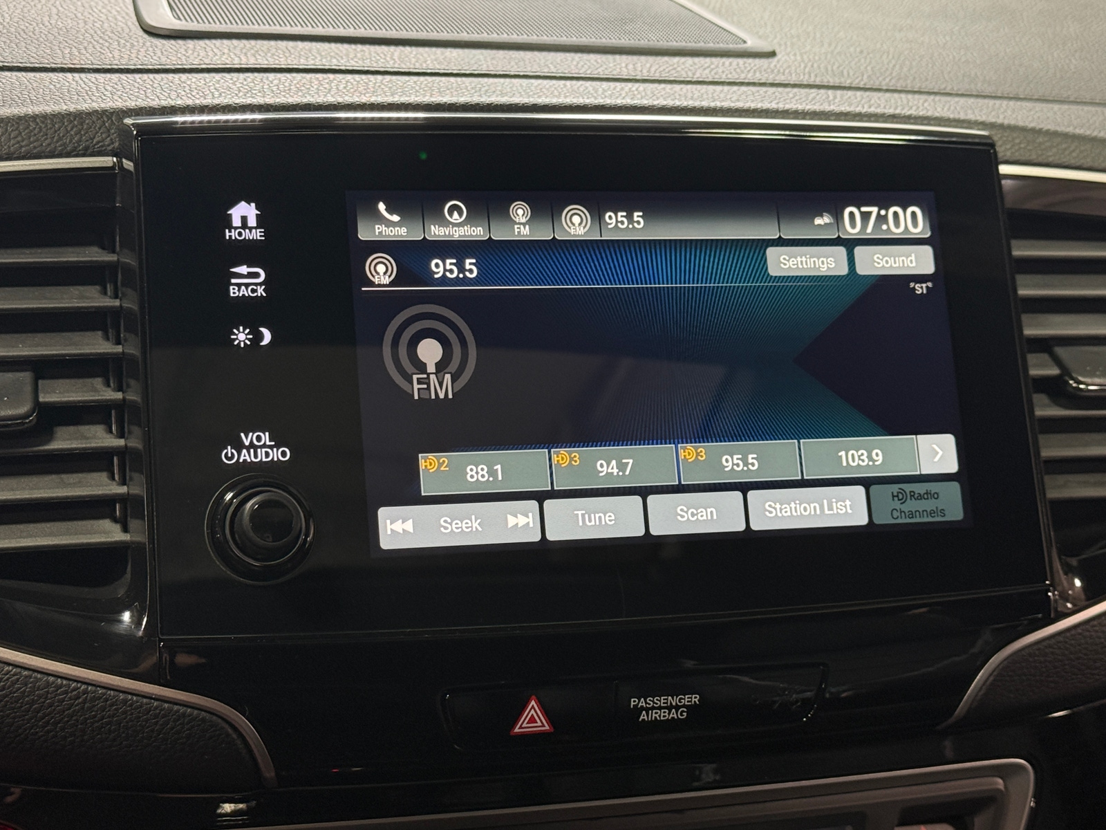 Thumbnail: 2021 Honda Pilot - 3