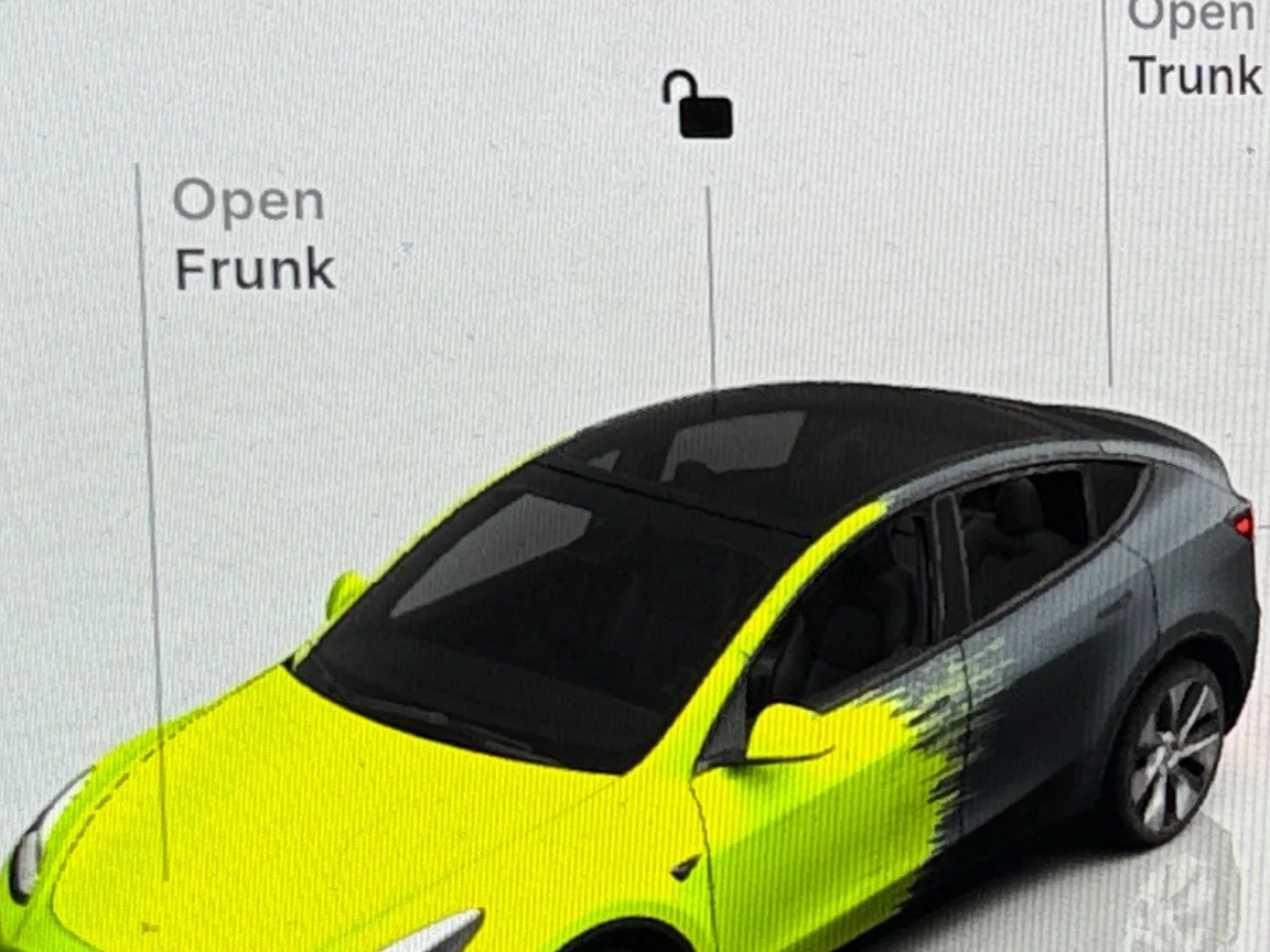 Thumbnail: 2023 Tesla Model Y - 3