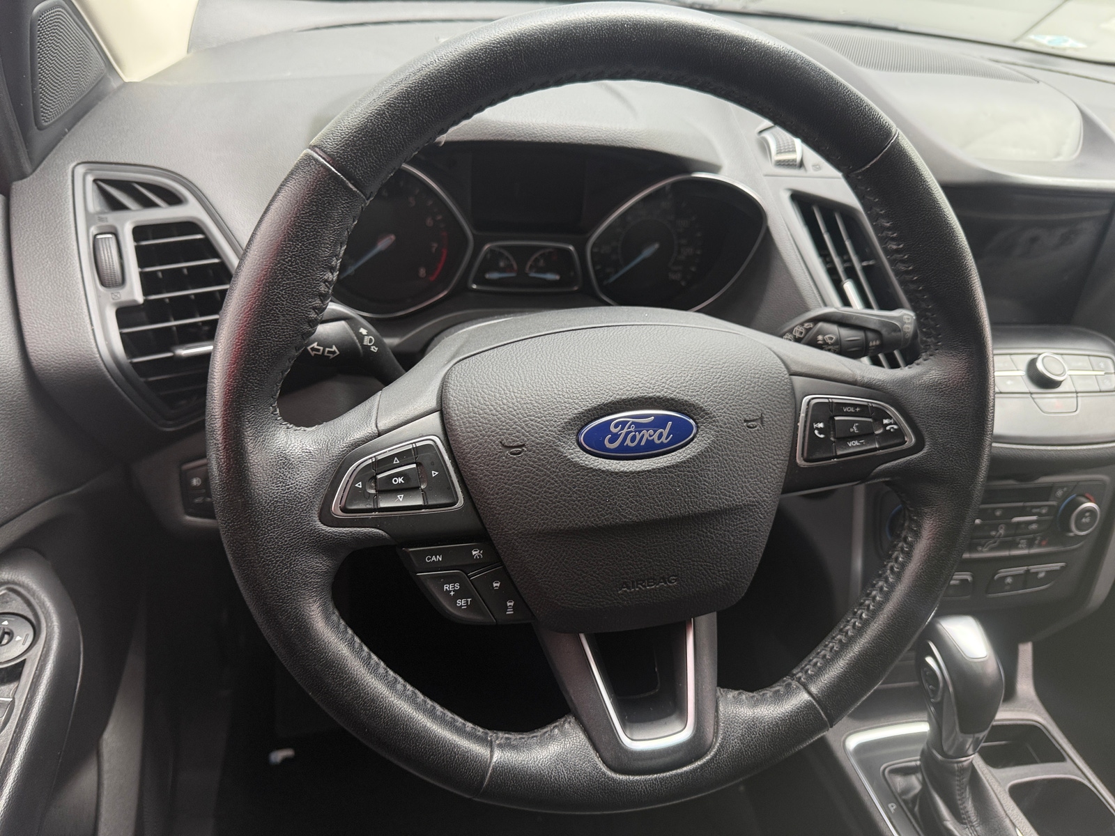 Thumbnail: 2019 Ford Escape - 4