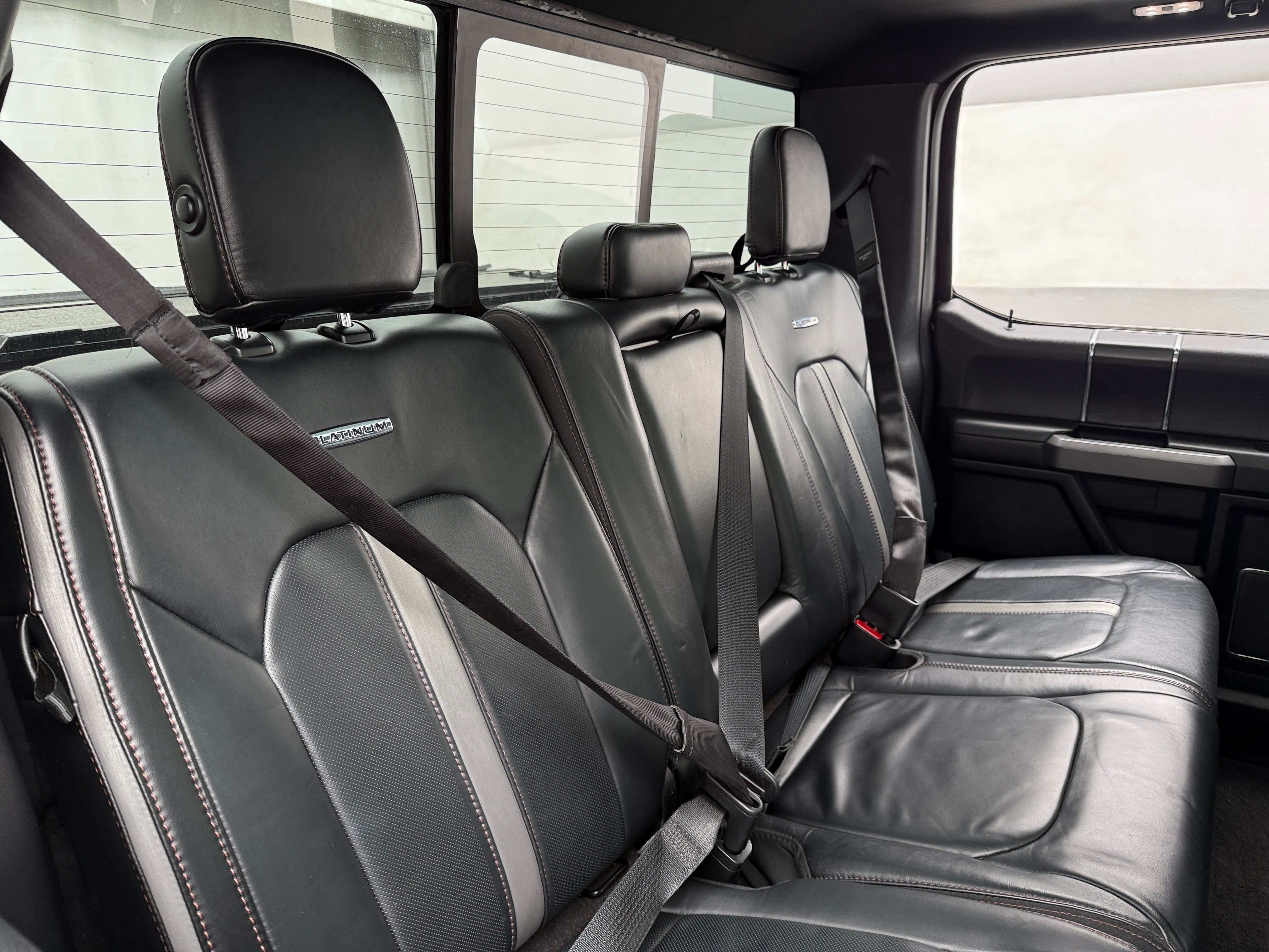 2018 Ford F-150 Platinum - Photo 6