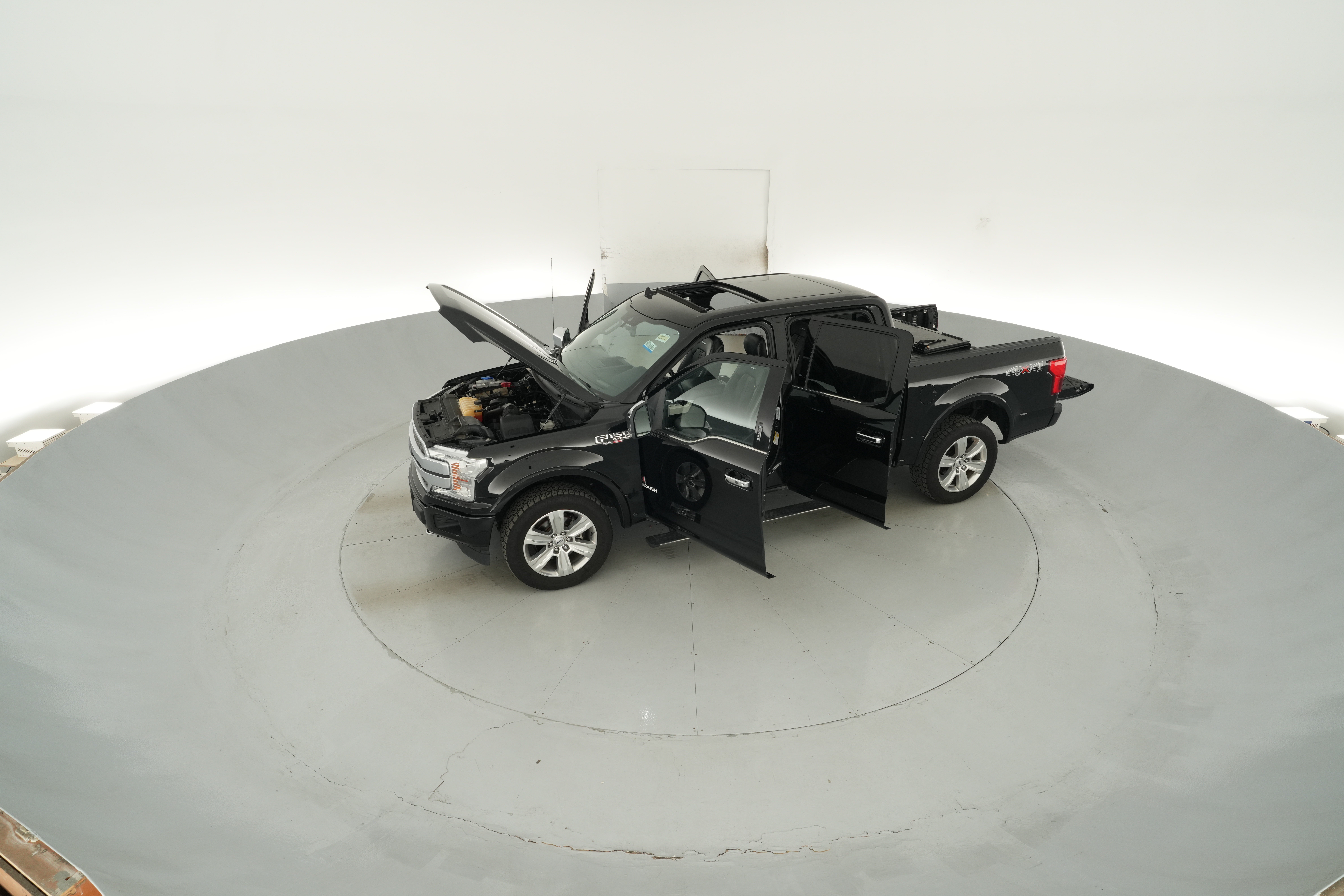 2018 Ford F-150 Platinum - Photo 48