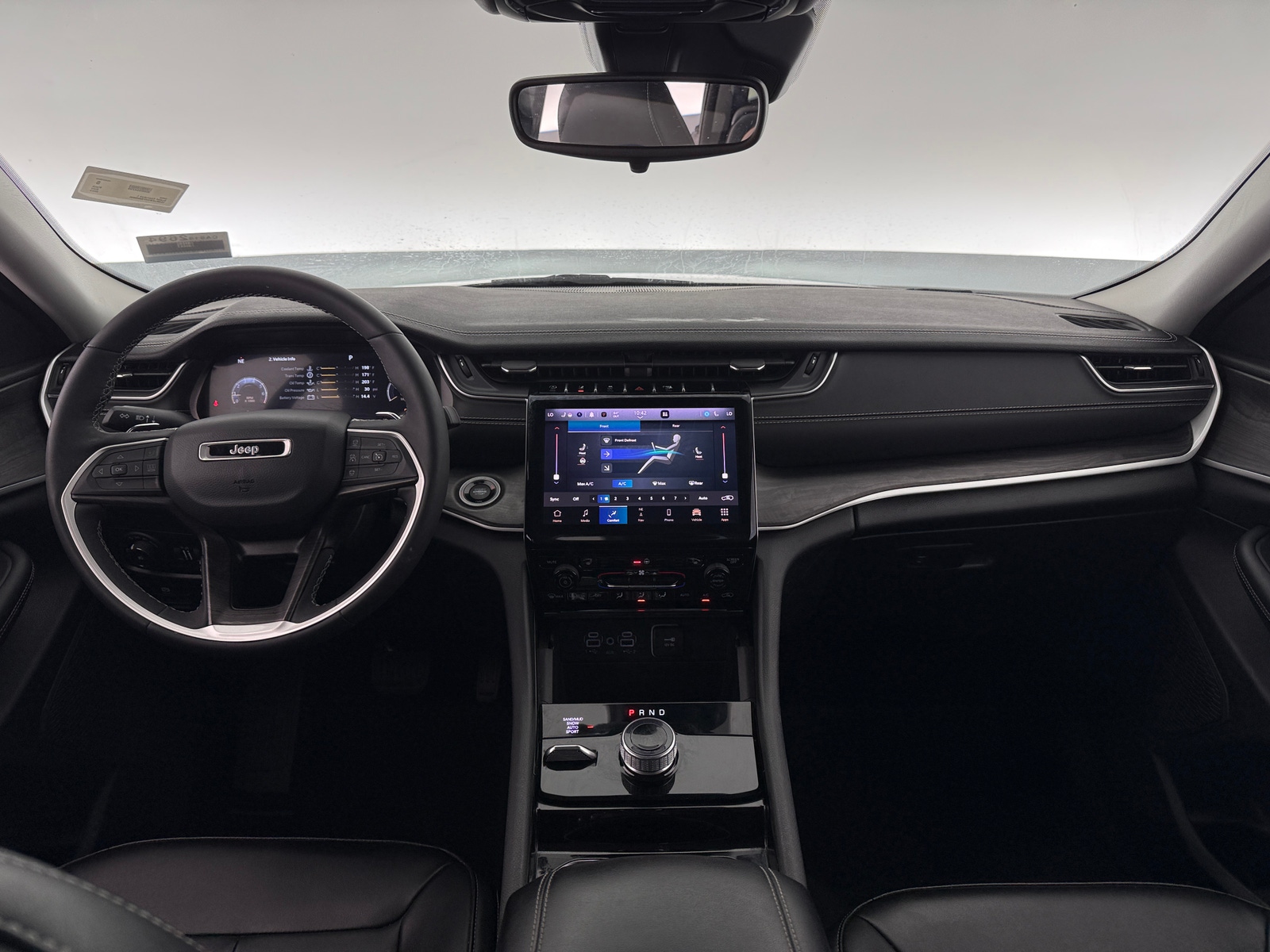 Thumbnail: 2023 Jeep Grand Cherokee L - 2
