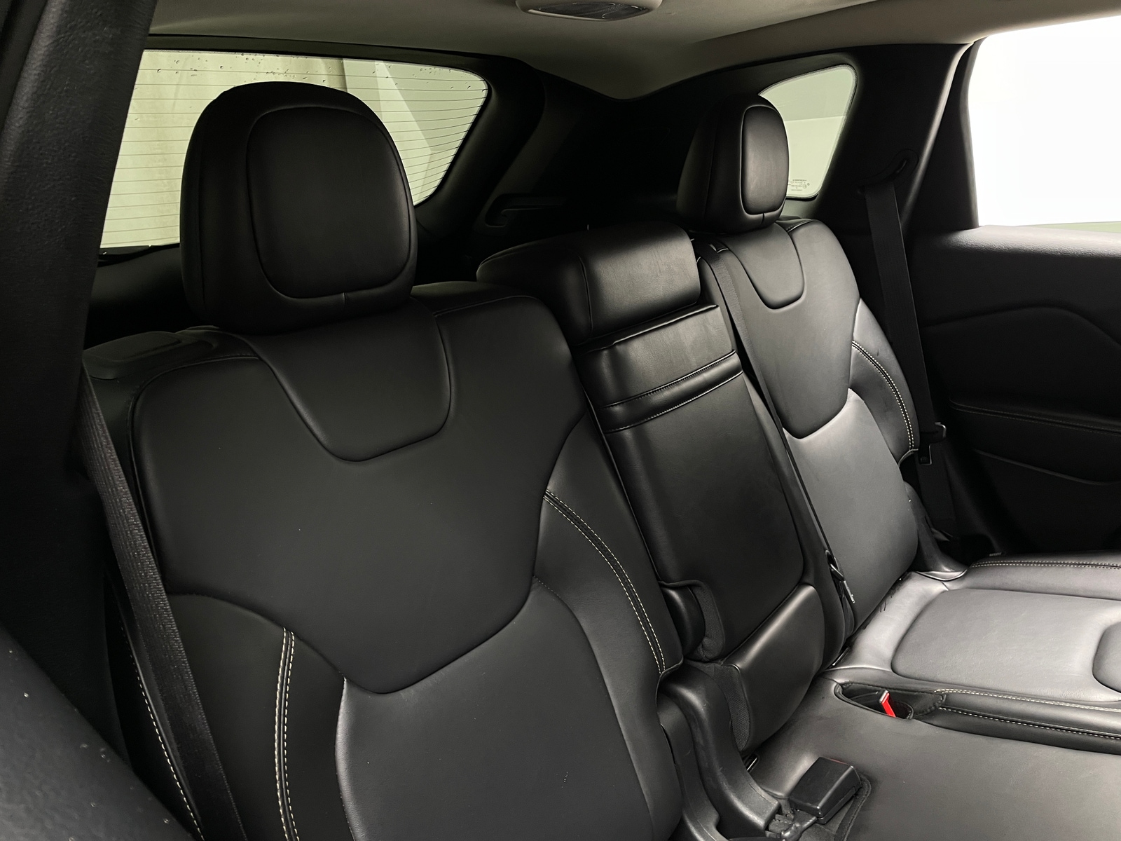 Thumbnail: 2018 Jeep Cherokee - 5