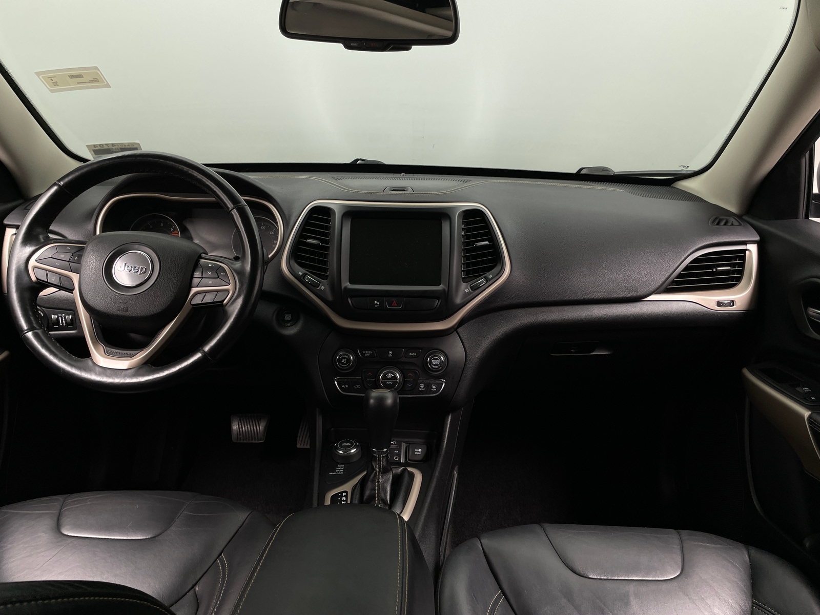 Thumbnail: 2018 Jeep Cherokee - 2