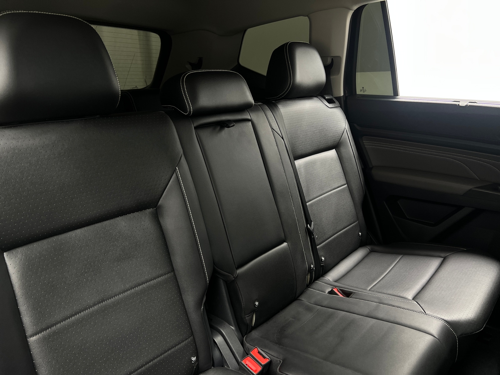 Thumbnail: 2023 Volkswagen Atlas - 5