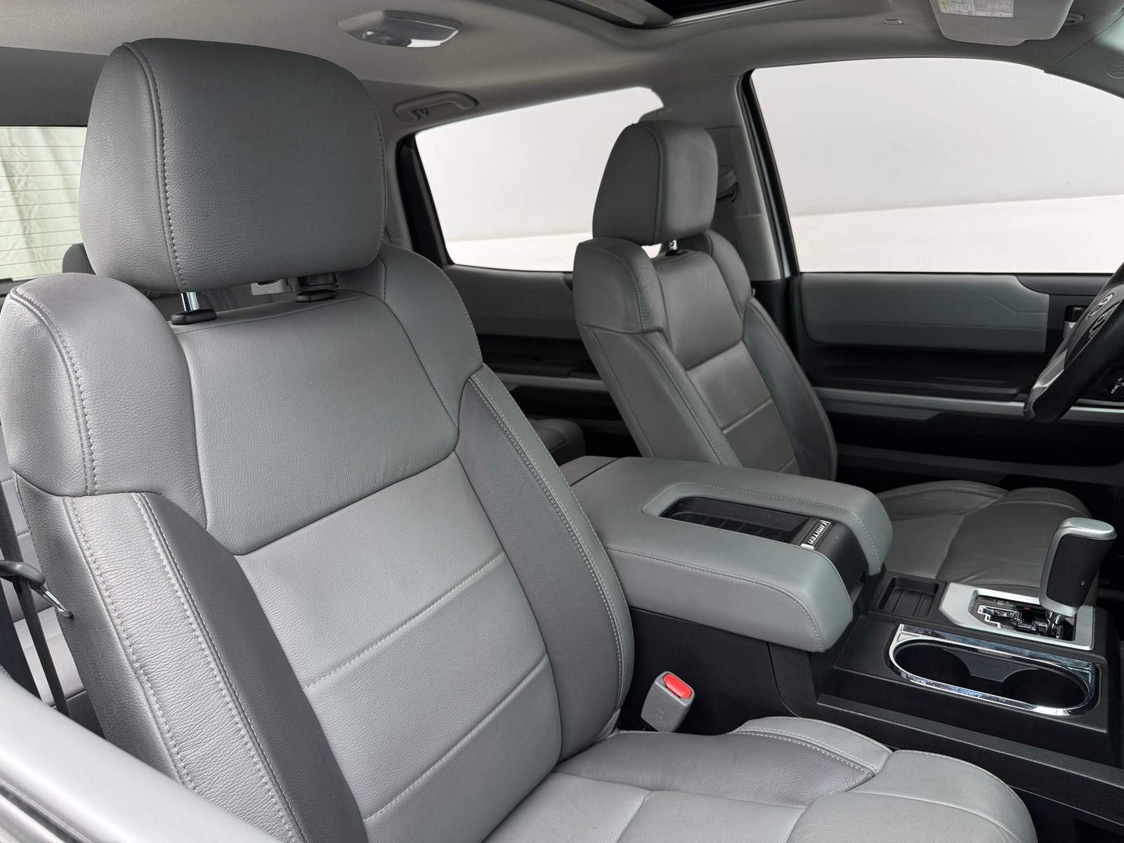 Thumbnail: 2019 Toyota Tundra - 2