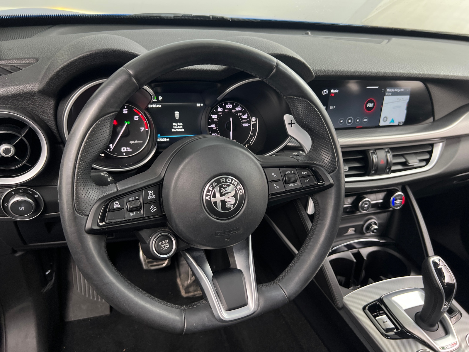 Thumbnail: 2022 Alfa Romeo Stelvio - 4