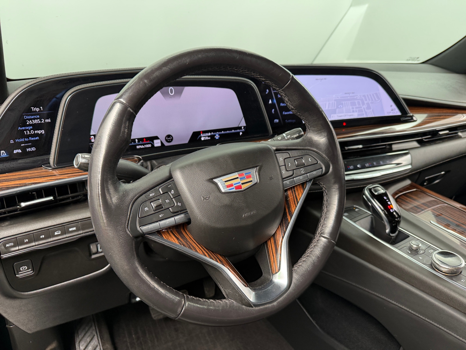 Thumbnail: 2022 Cadillac Escalade - 4