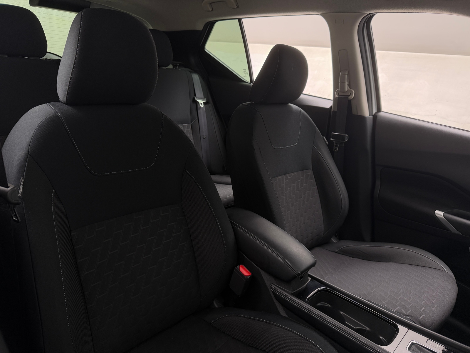 Thumbnail: 2024 Nissan Kicks - 2