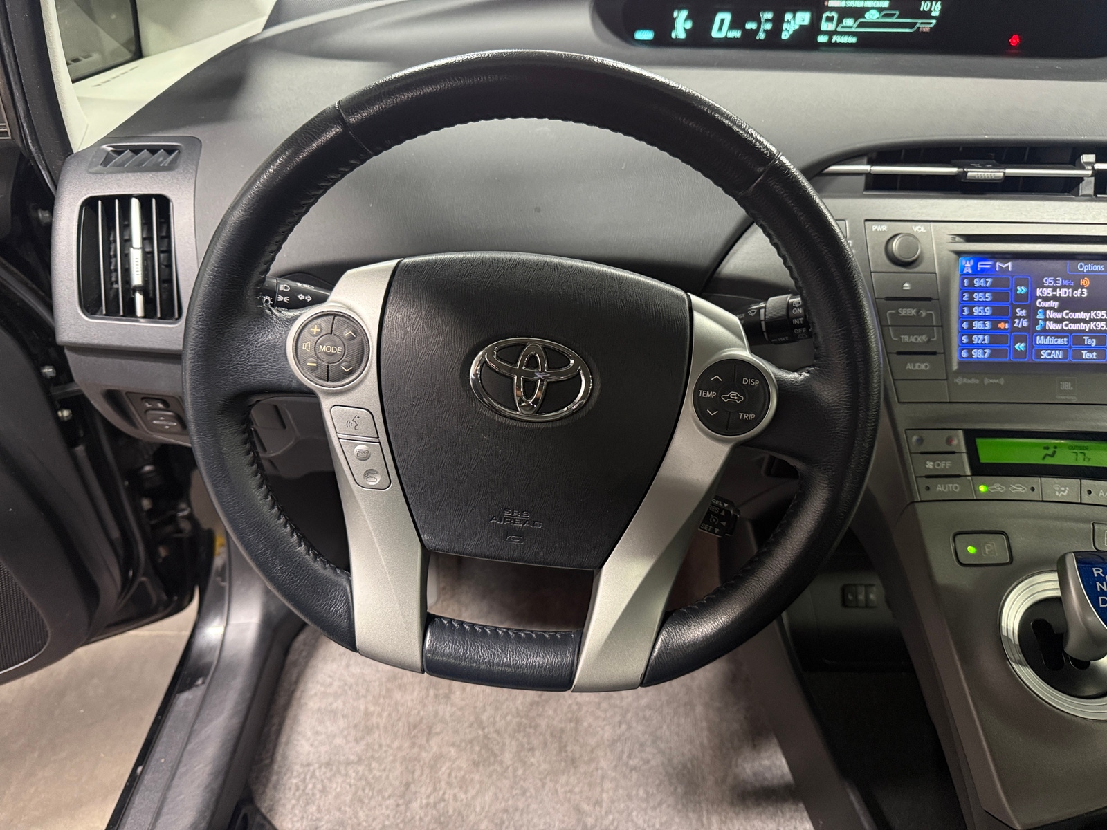 Thumbnail: 2013 Toyota Prius - 4