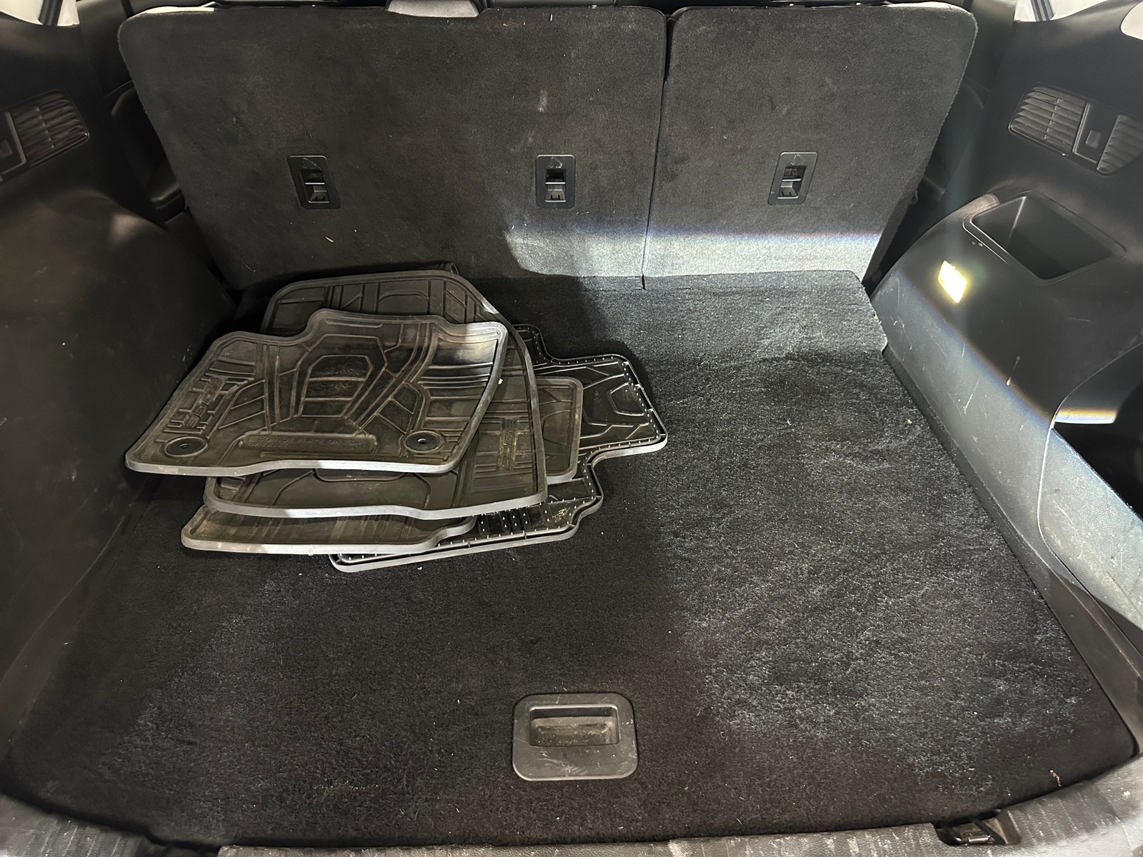 Thumbnail: 2016 Ford Edge - 6