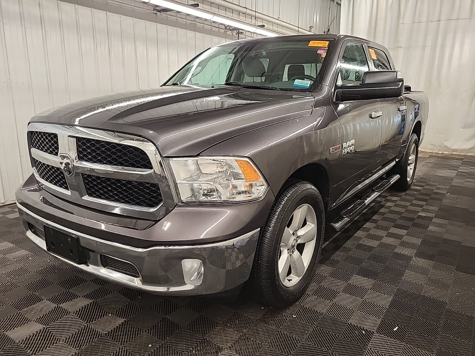 2018 Ram 1500 SLT 4x4 Crew Cab 5'7" Box