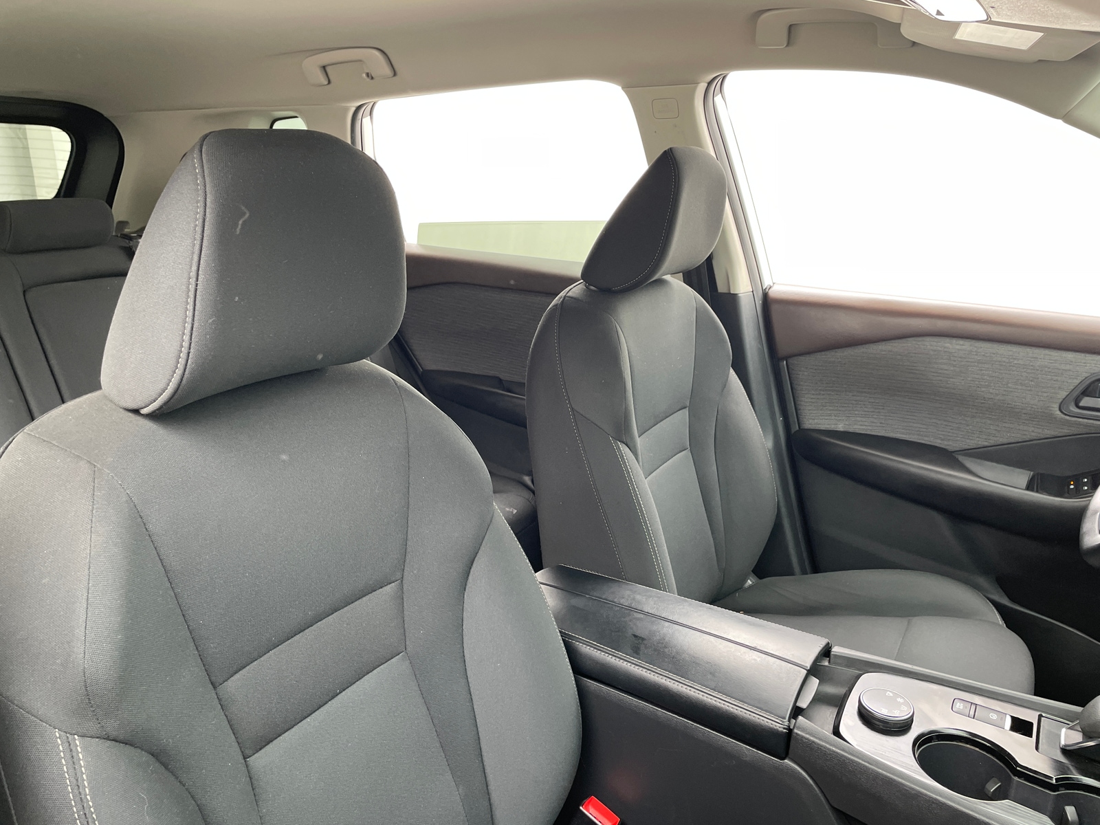 Thumbnail: 2023 Nissan Rogue - 2