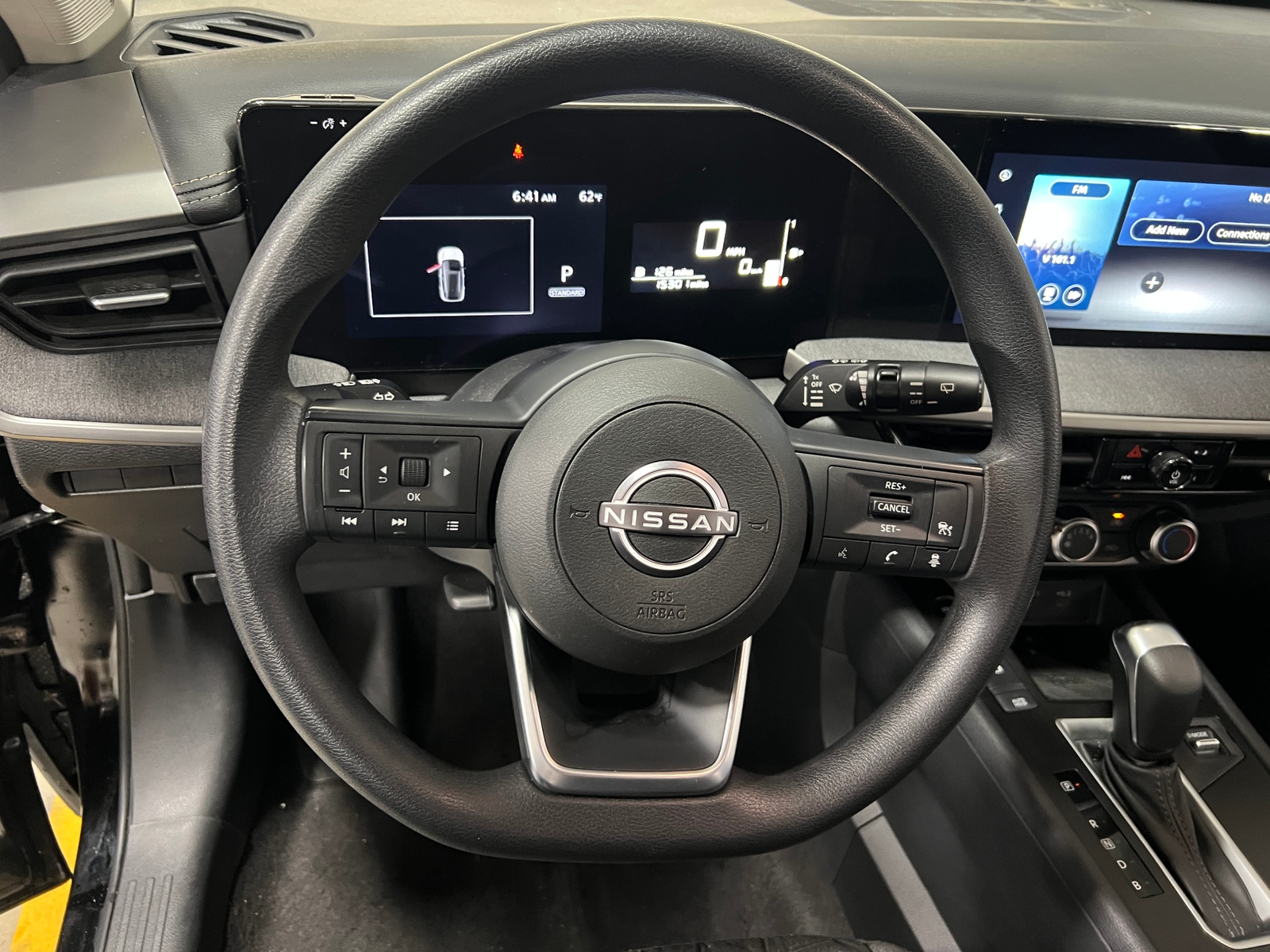 Thumbnail: 2025 Nissan Kicks - 5