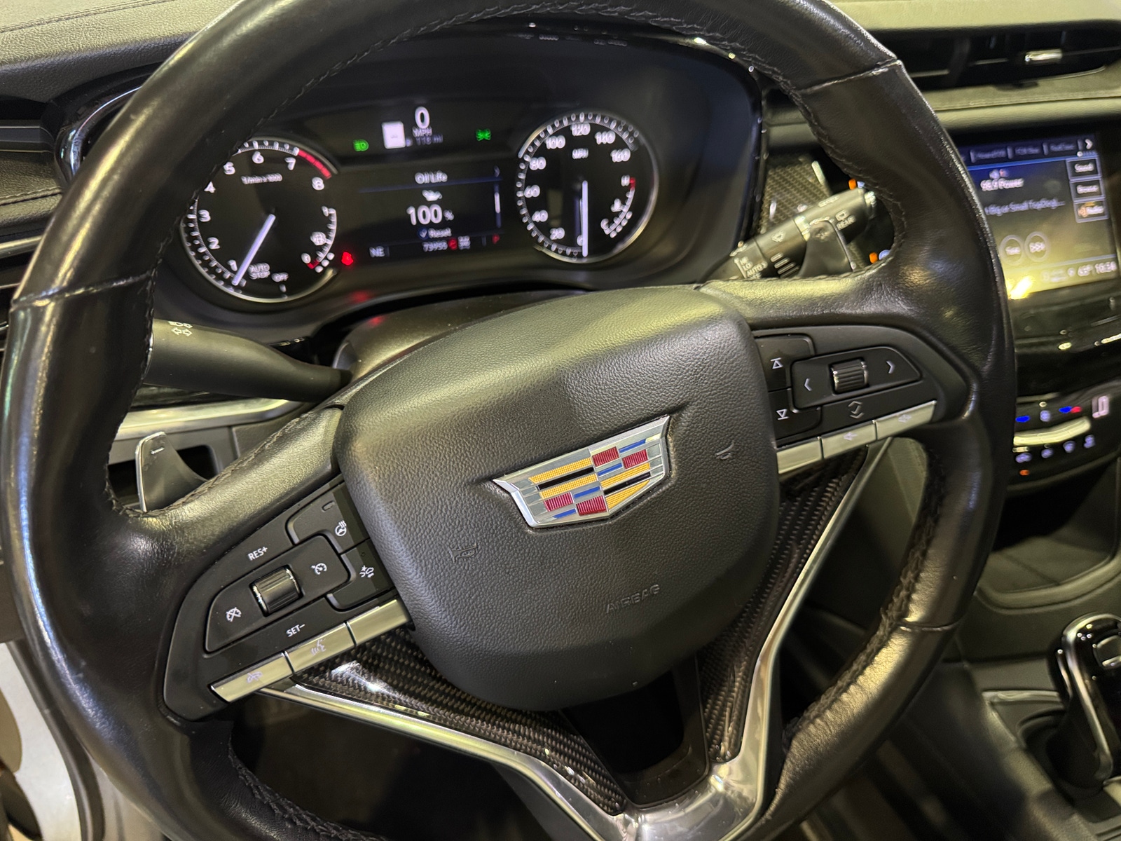 Thumbnail: 2024 Cadillac XT6 - 4