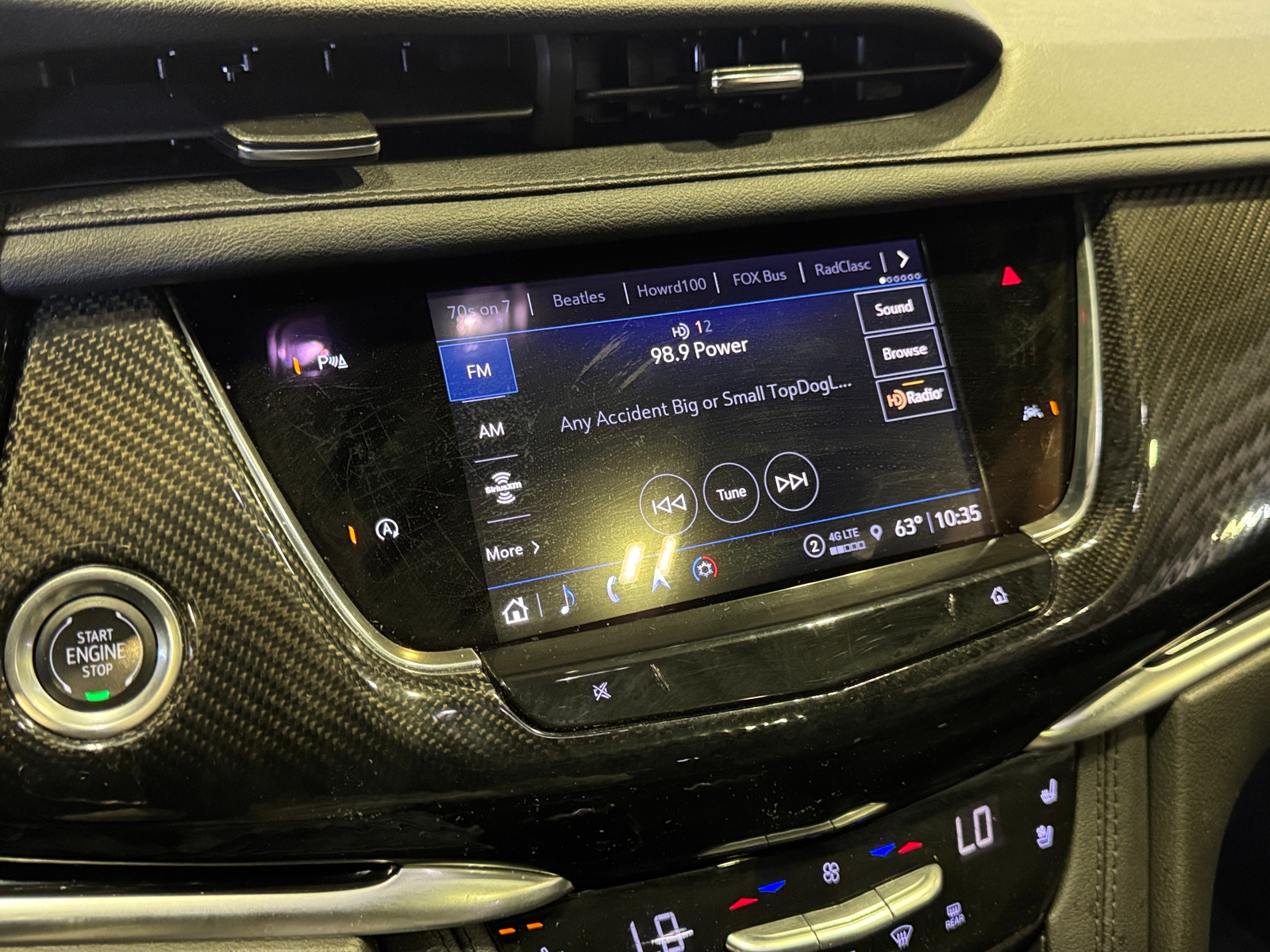 Thumbnail: 2024 Cadillac XT6 - 3