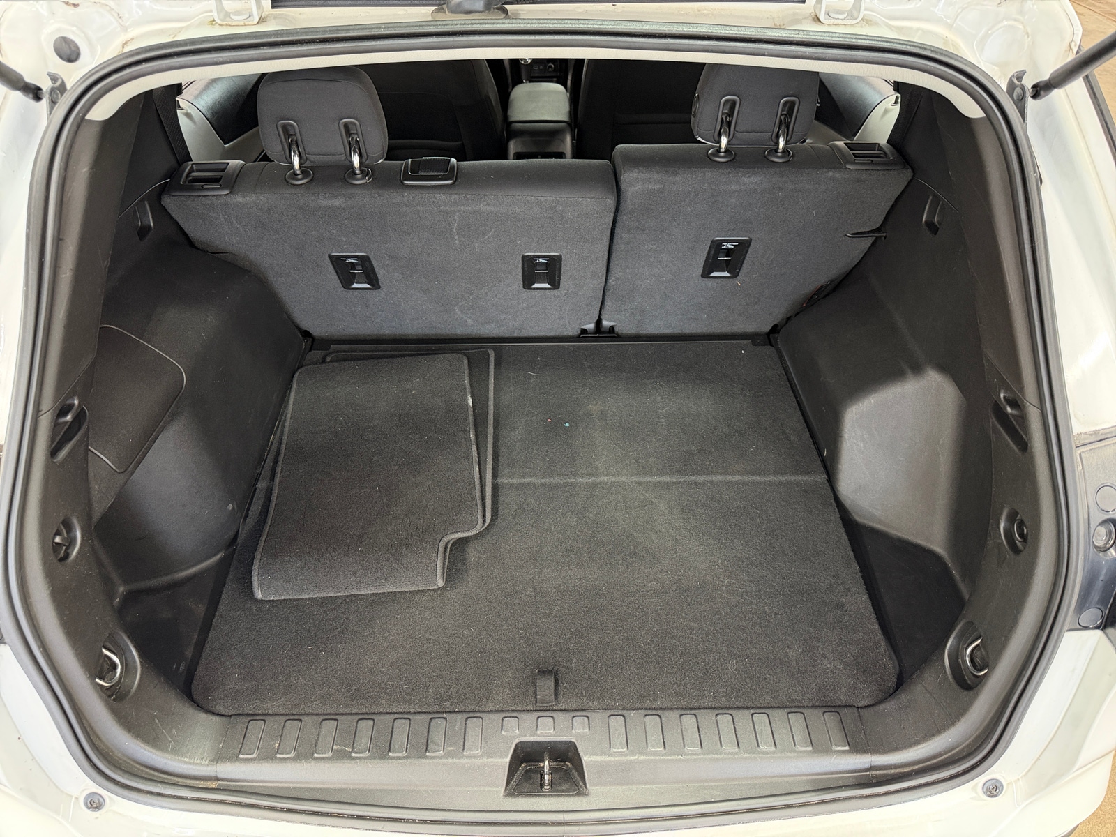 Thumbnail: 2019 Chevrolet Equinox - 7