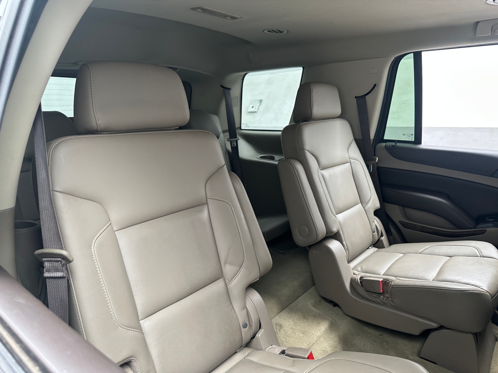 Thumbnail: 2019 Chevrolet Tahoe - 5