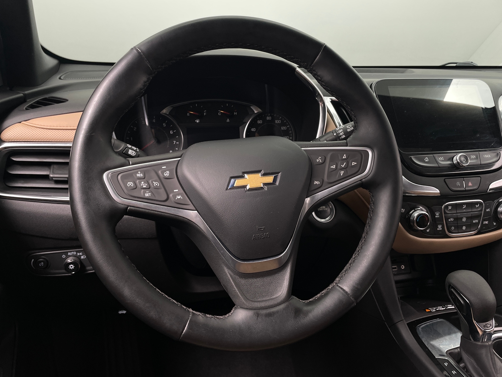 Thumbnail: 2023 Chevrolet Equinox - 4