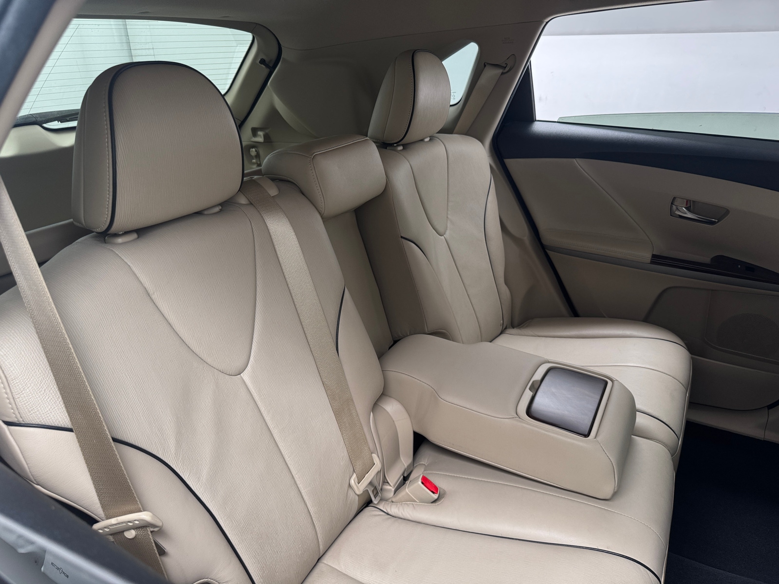 Thumbnail: 2014 Toyota Venza - 5