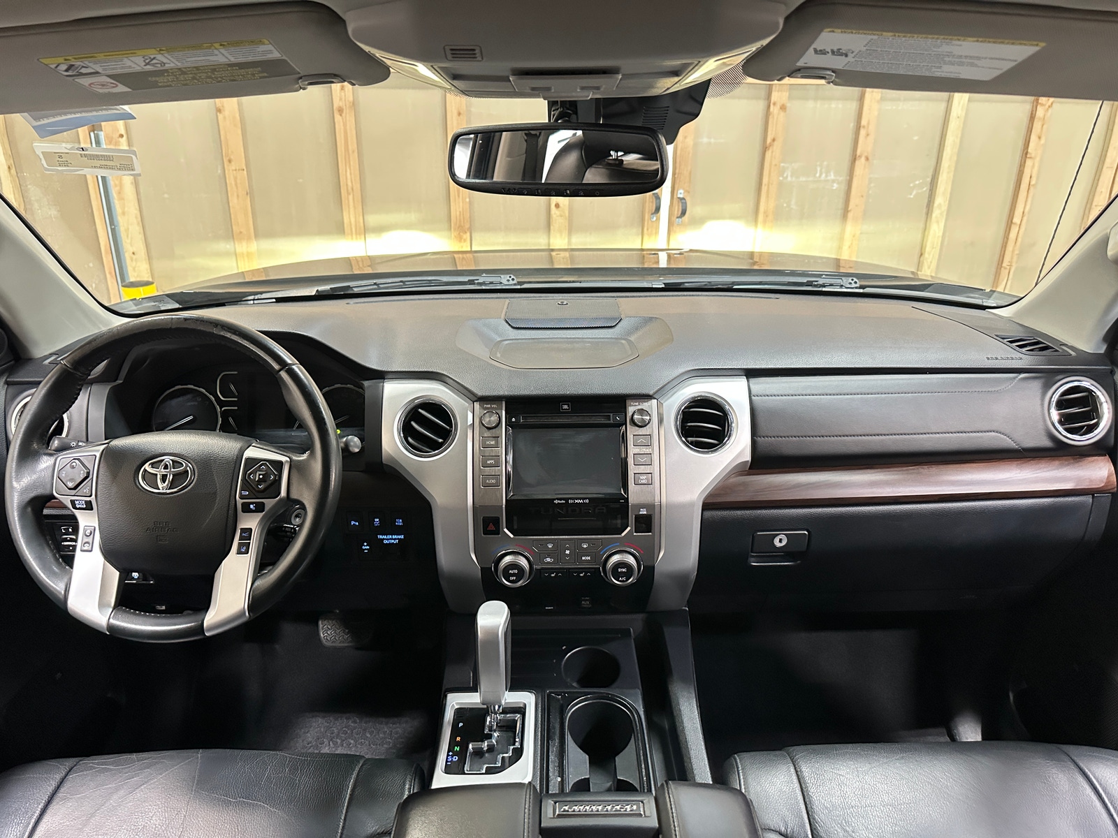 Thumbnail: 2019 Toyota Tundra - 2