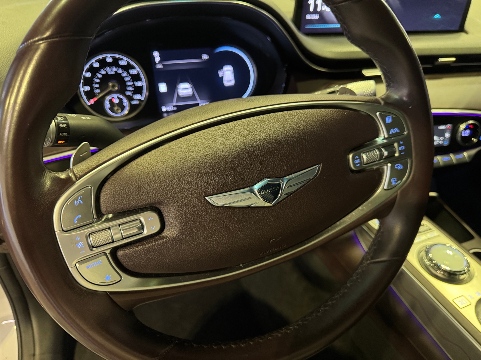 Thumbnail: 2022 Genesis GV70 - 4