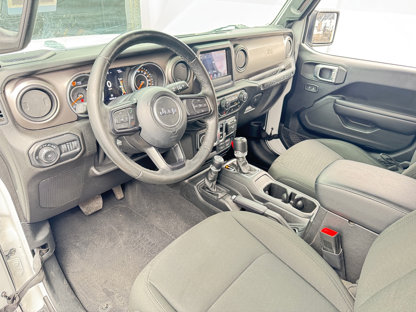 Thumbnail: 2020 Jeep Wrangler - 3