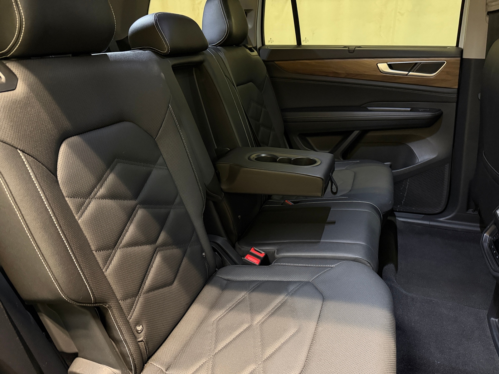 Thumbnail: 2026 Volkswagen Atlas - 5