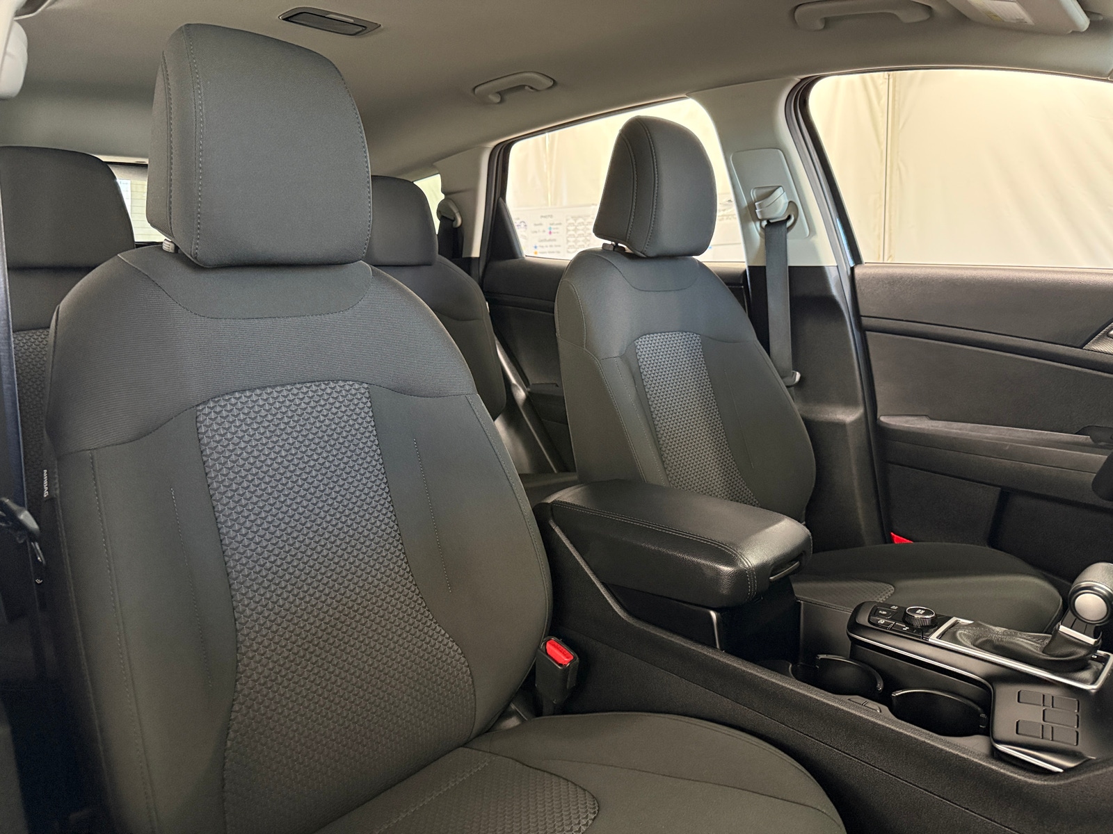 Thumbnail: 2025 Kia Sportage - 2