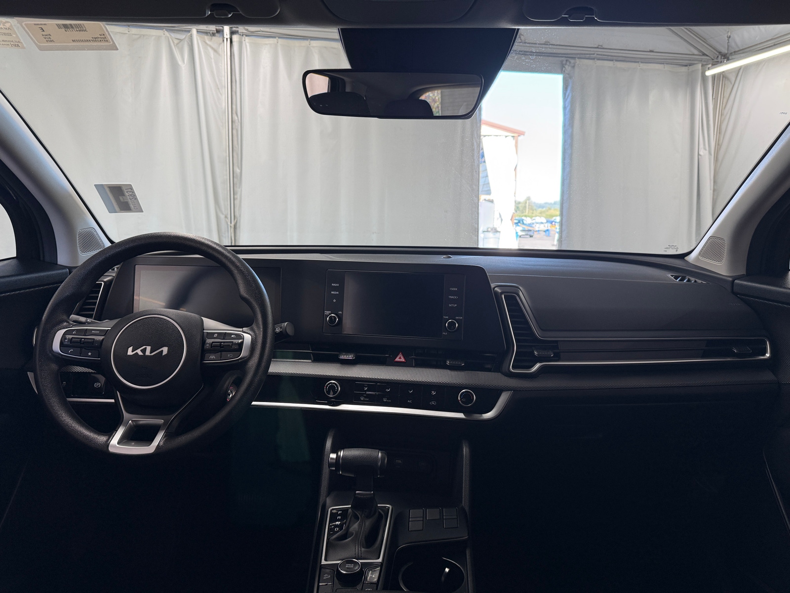 Thumbnail: 2025 Kia Sportage - 3