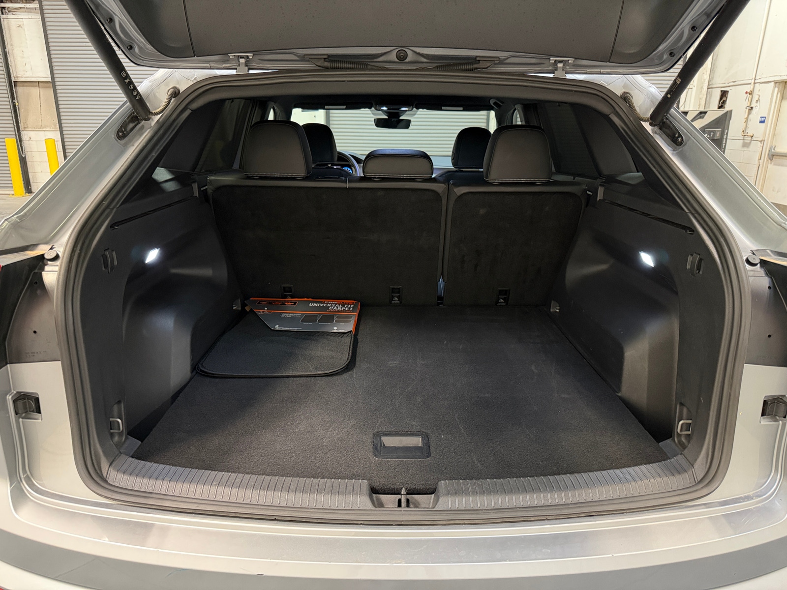 Thumbnail: 2026 Volkswagen Atlas - 6