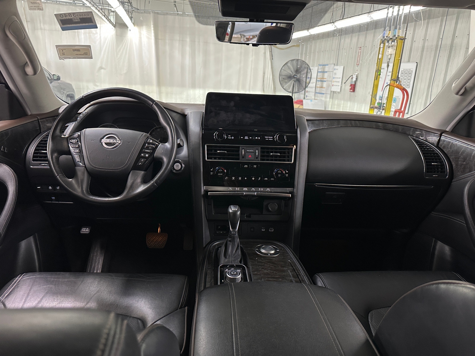 Thumbnail: 2024 Nissan Armada - 2