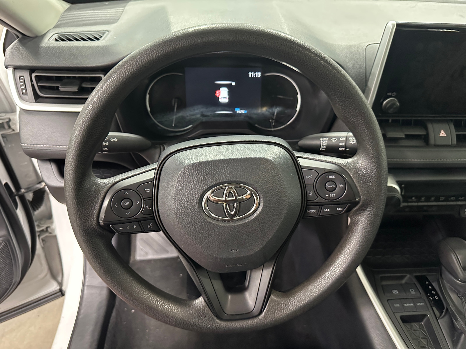 Thumbnail: 2025 Toyota RAV4 - 5
