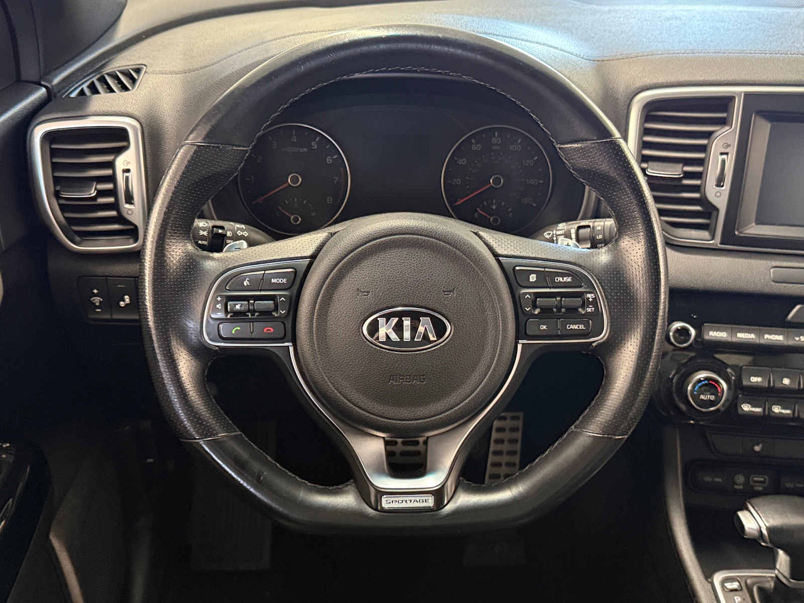 Thumbnail: 2019 Kia Sportage - 4