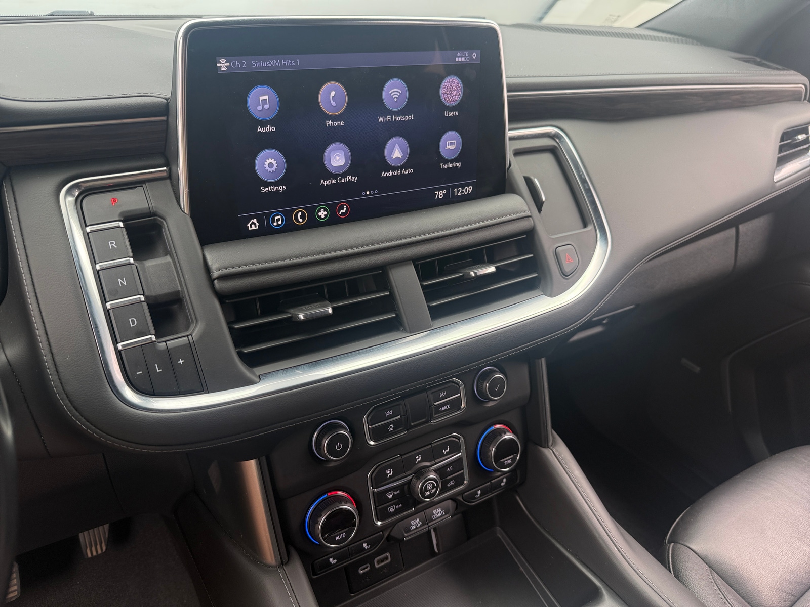 Thumbnail: 2021 Chevrolet Tahoe - 3